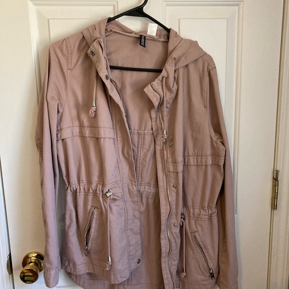 H&M woman’s jacket size 8 - Picture 1 of 3